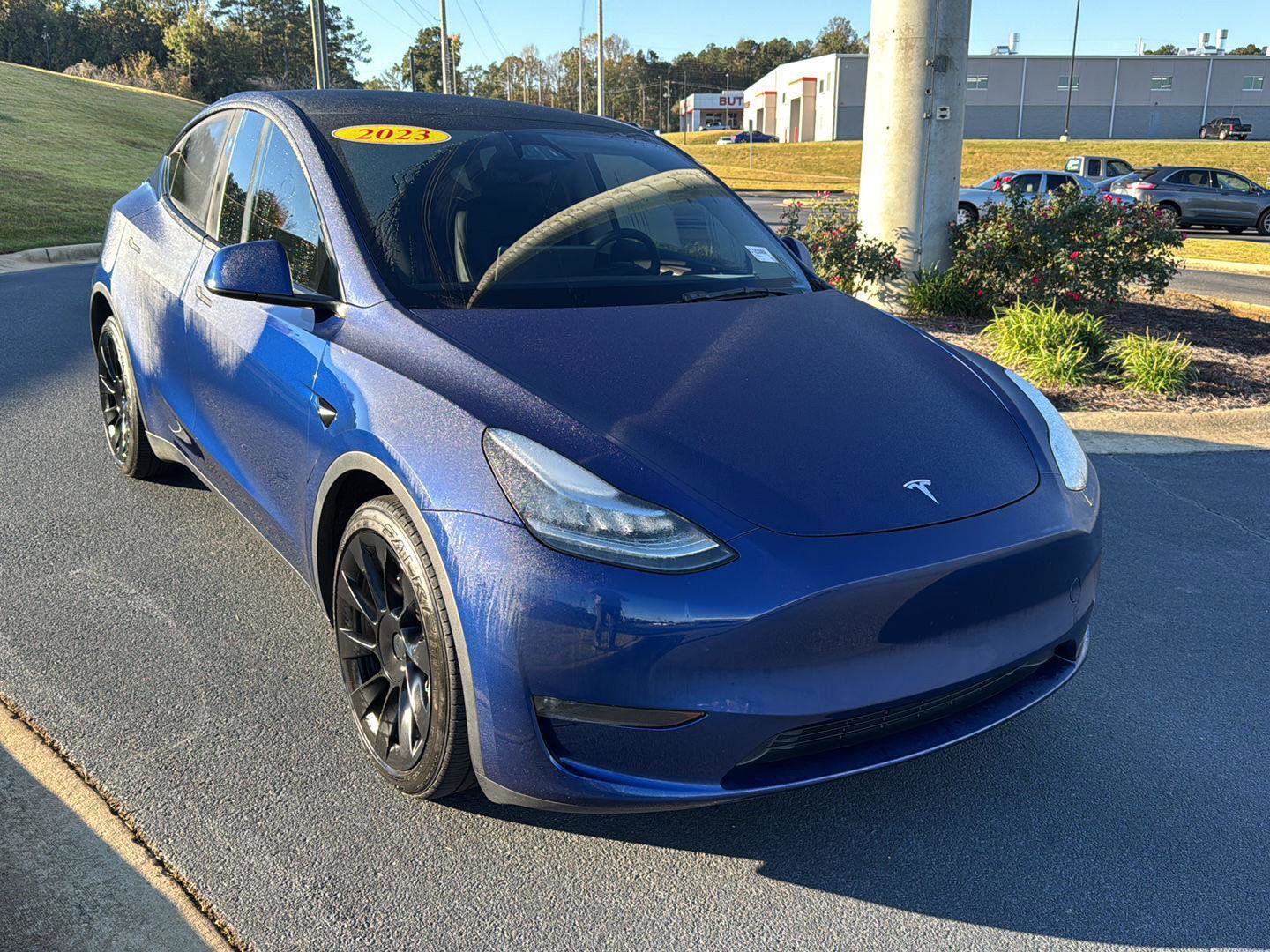 Used 2023 Tesla Model Y Long Range image 6