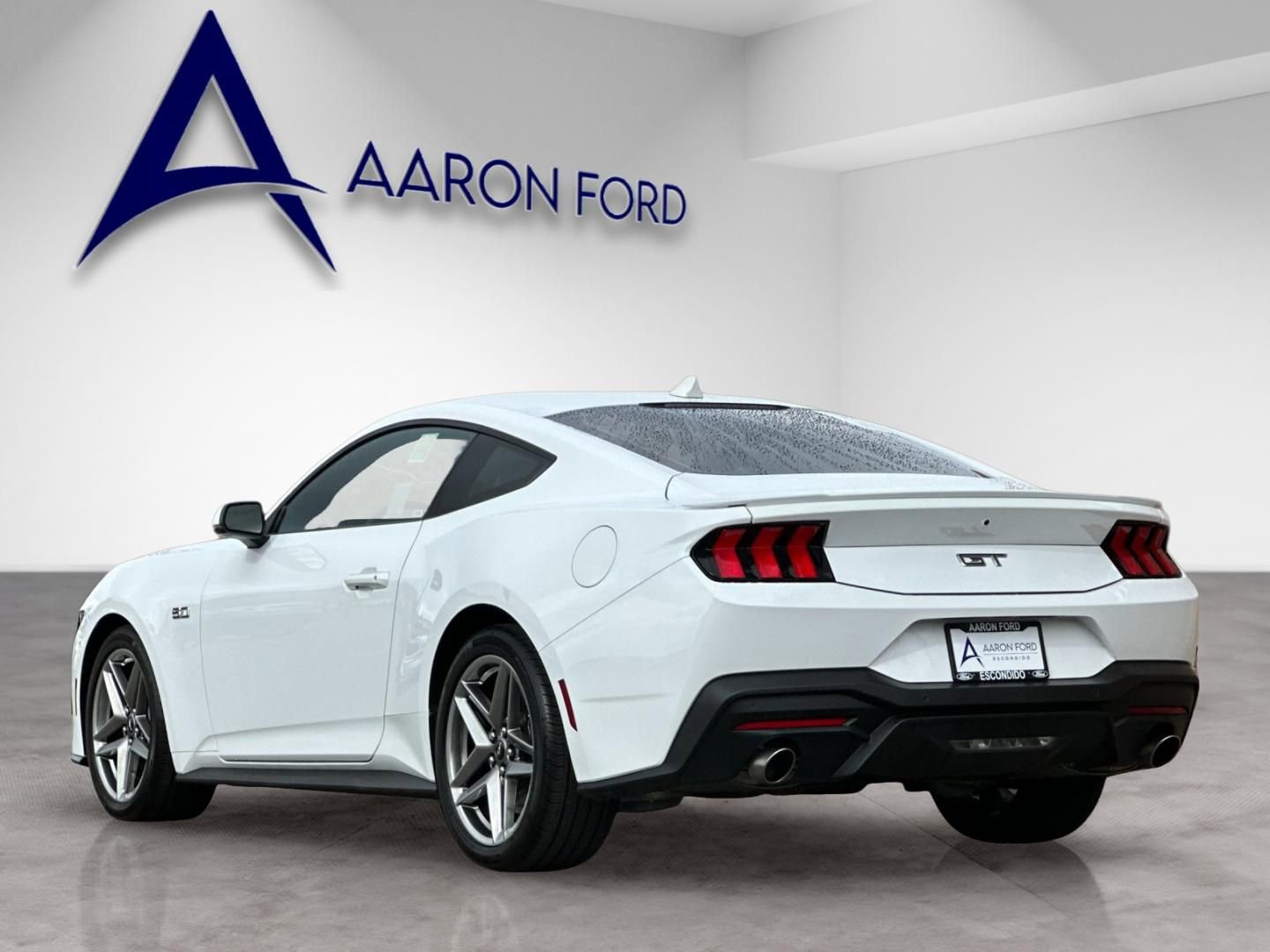 Used 2024 Ford Mustang GT Premium image 4