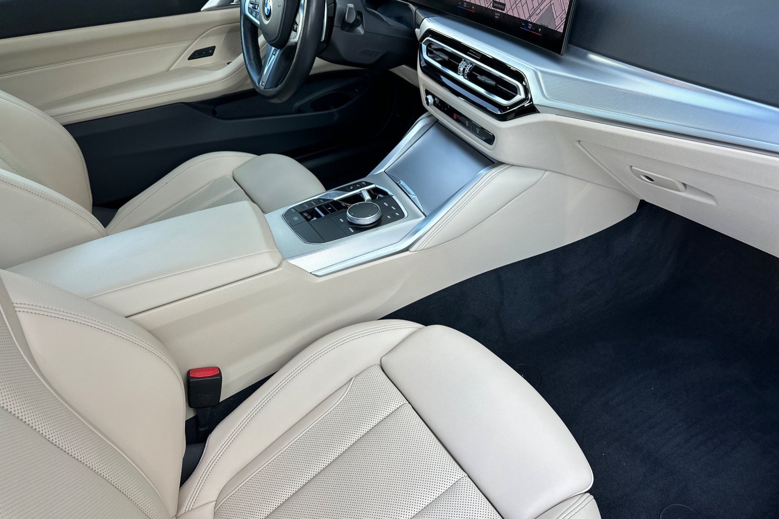 Used 2024 BMW M440i Coupe RWD image 12