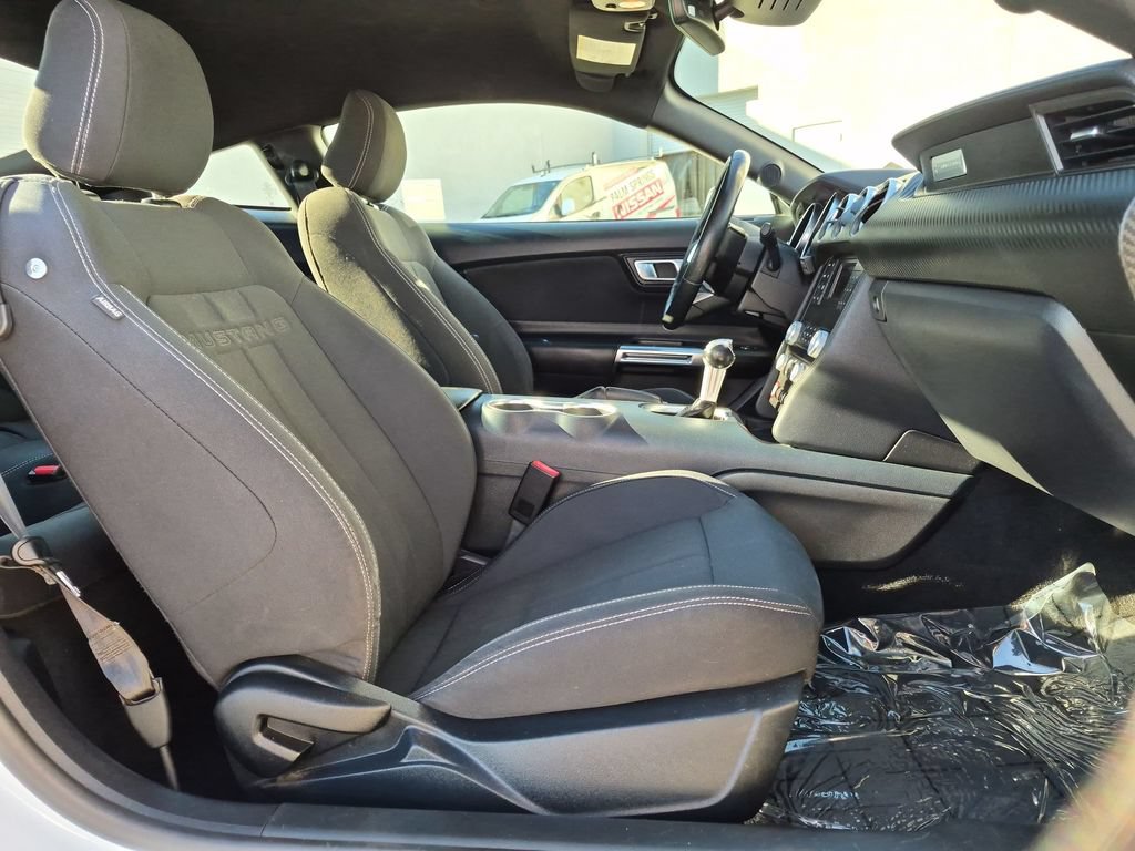 Used 2021 Ford Mustang Coupe RWD image 17