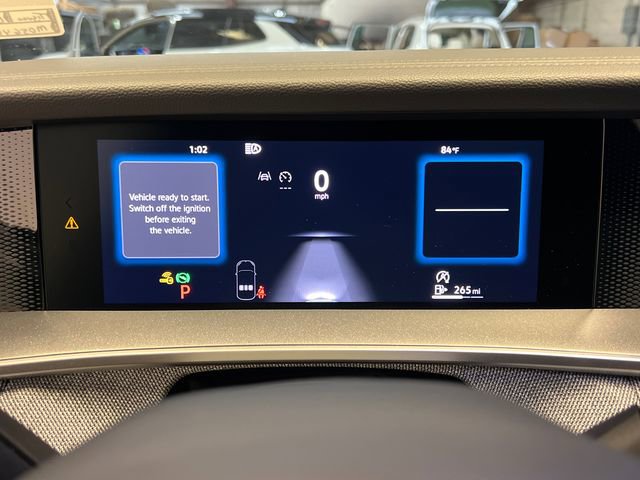 Certified 2025 Volkswagen Tiguan S FWD image 22