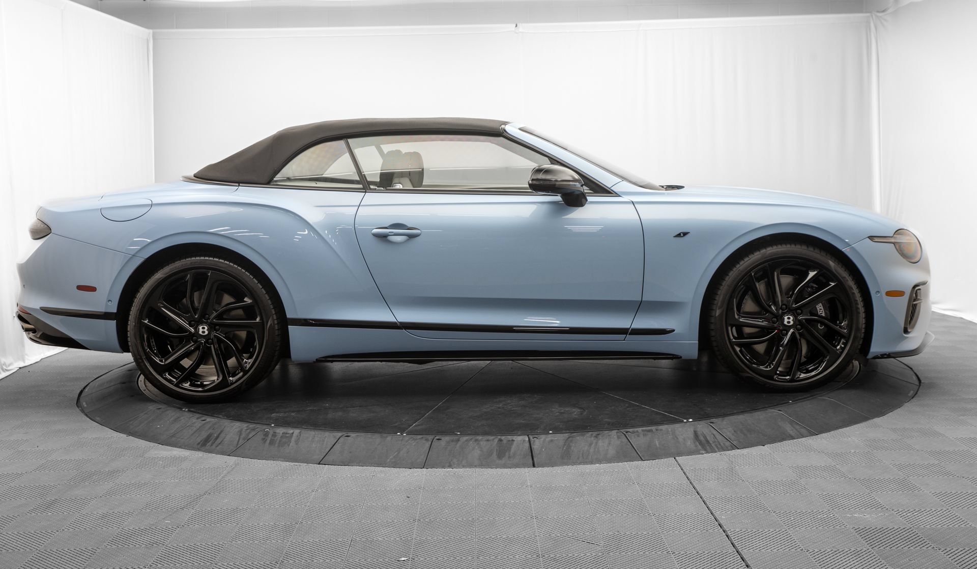 New 2026 Bentley Continental GT AWD/4WD image 16