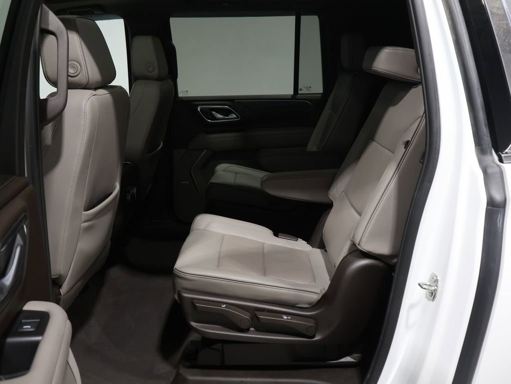 Used 2024 GMC Yukon XL SLT image 20