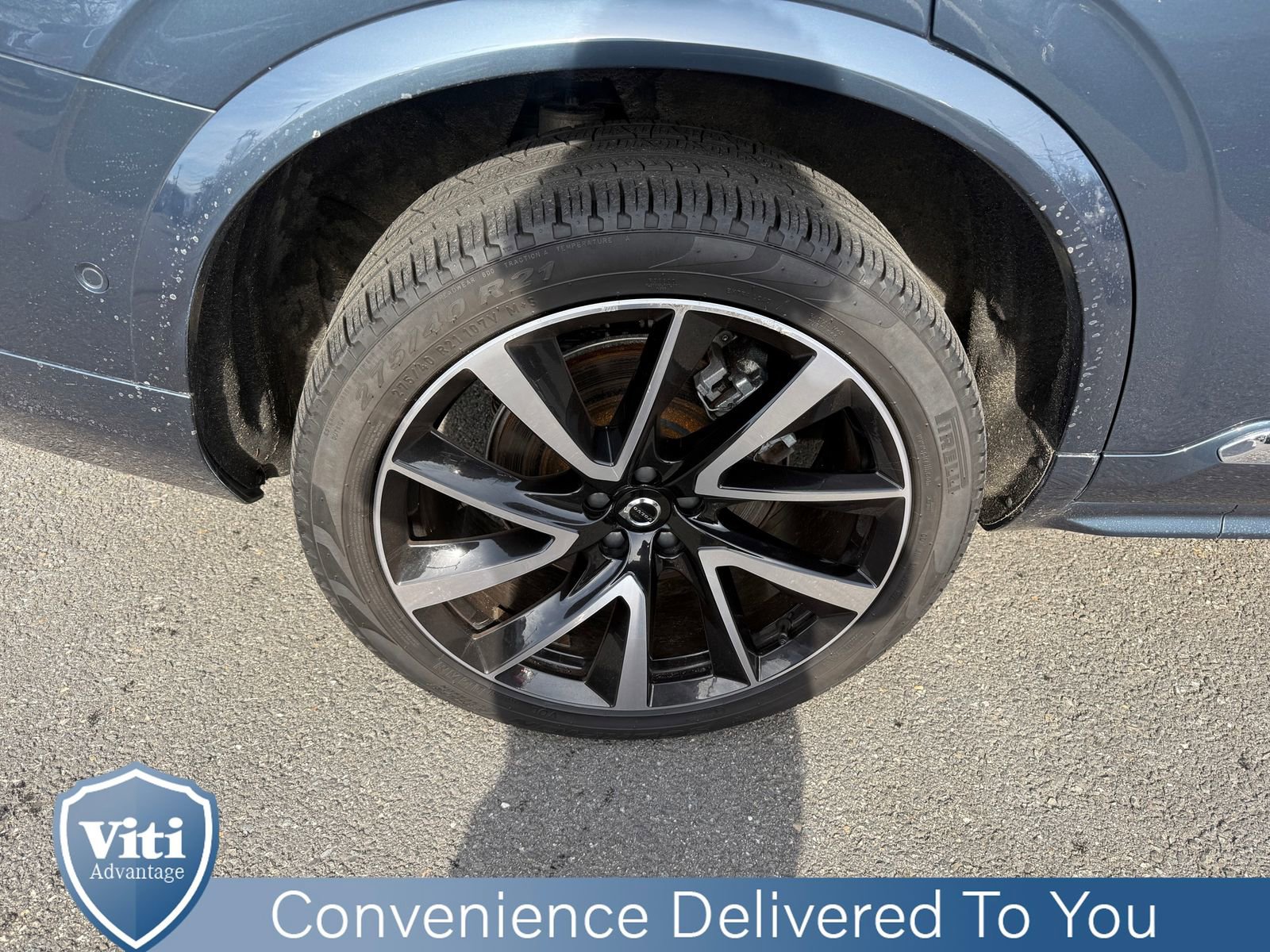 Certified 2024 Volvo XC90 B6 Ultimate w/ Protection Package Premier image 14