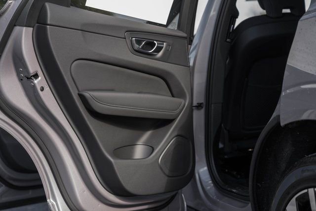 New 2026 Volvo XC60 B5 Plus w/ Protection Package Premier image 34