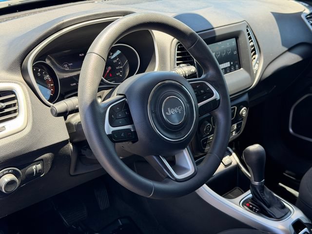 Used 2020 Jeep Compass Sport w/ Tech Group FWD image 10