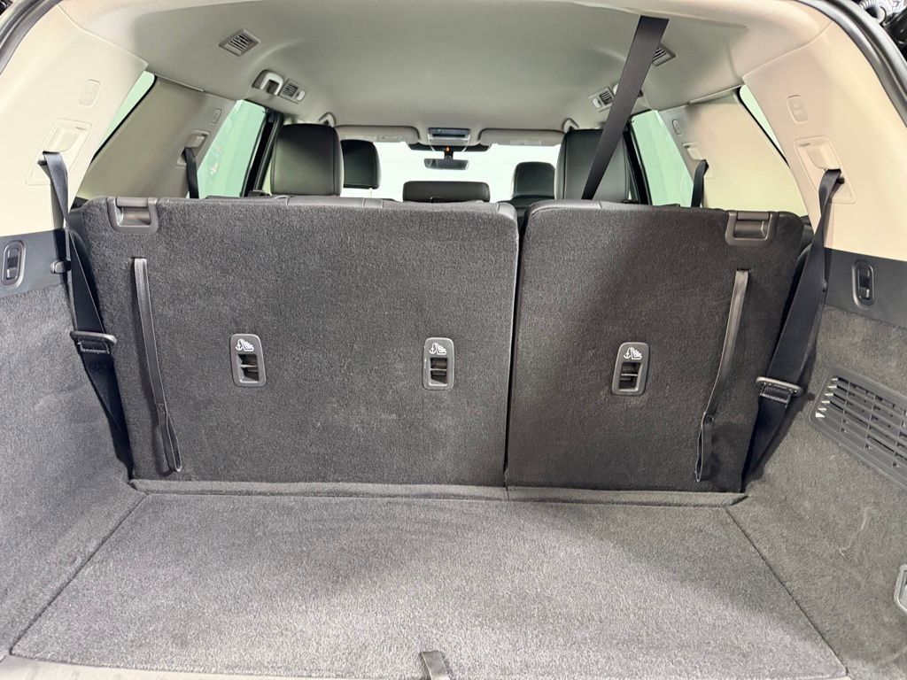 Used 2025 Nissan Pathfinder SL image 34