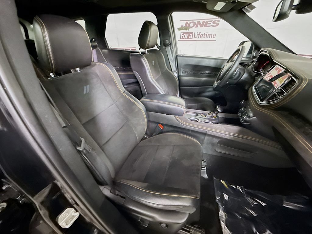 Used 2023 Dodge Durango R/T w/ Hemi Orange Plus Package AWD/4WD image 35