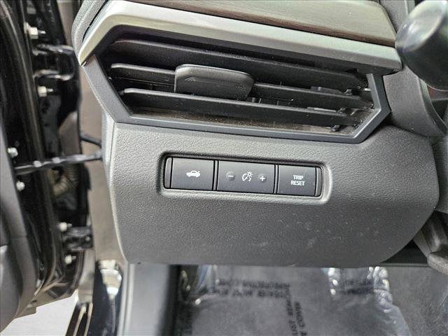 Used 2025 Nissan Altima 2.5 SV FWD image 25