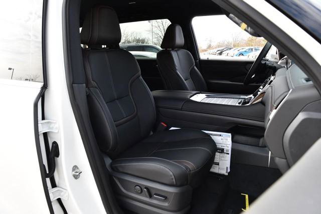 New 2026 Nissan Armada SL w/ Captain's Chari Seat Package image 26