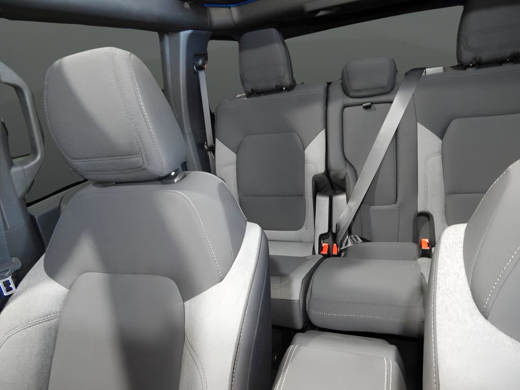 Used 2025 Ford Bronco Big Bend image 39