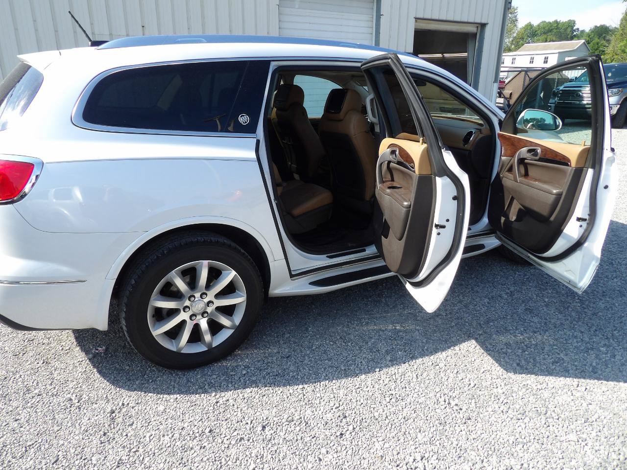 Used 2017 Buick Enclave Premium w/ Experience Buick Package AWD/4WD image 9