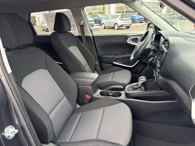 Used 2023 Kia Soul LX w/ Option Group 015 image 50