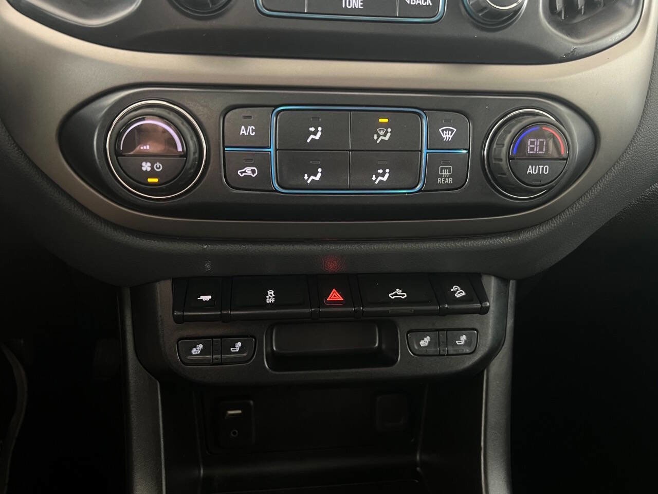 Used 2018 Chevrolet Colorado Z71 AWD/4WD image 20