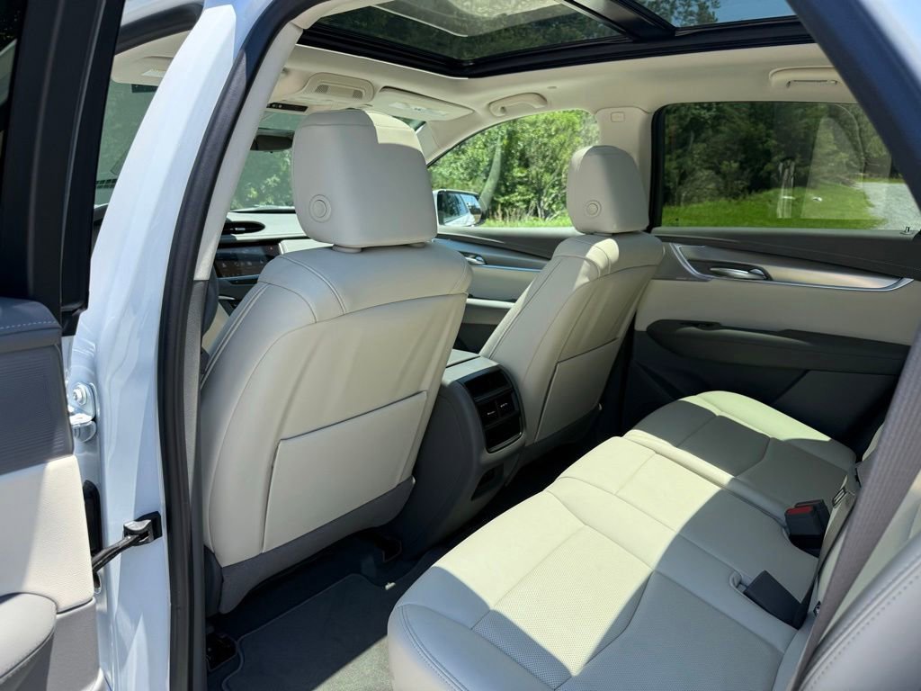 New 2026 Cadillac XT5 Premium Luxury FWD image 21