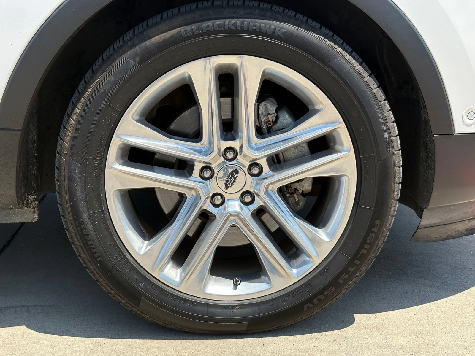 Used 2016 Ford Explorer Limited w/ Equipment Group 301A FWD image 9