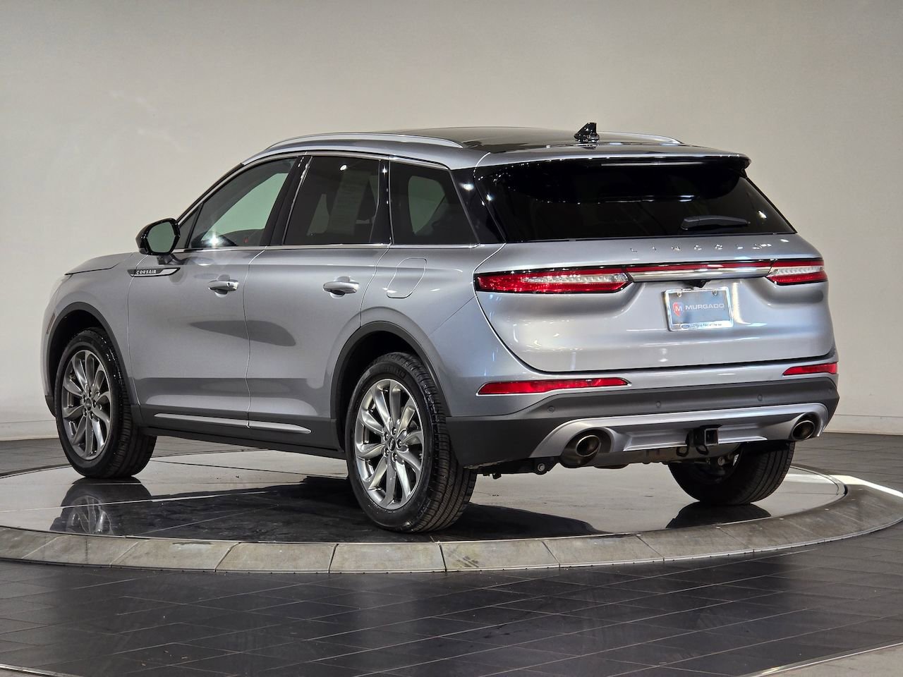 Used 2022 Lincoln Corsair AWD w/ Premium Package image 7