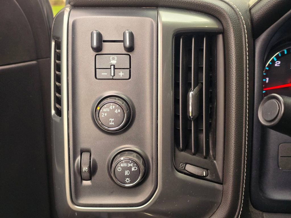 Used 2016 Chevrolet Silverado 1500 LTZ w/ LTZ Plus Package image 30