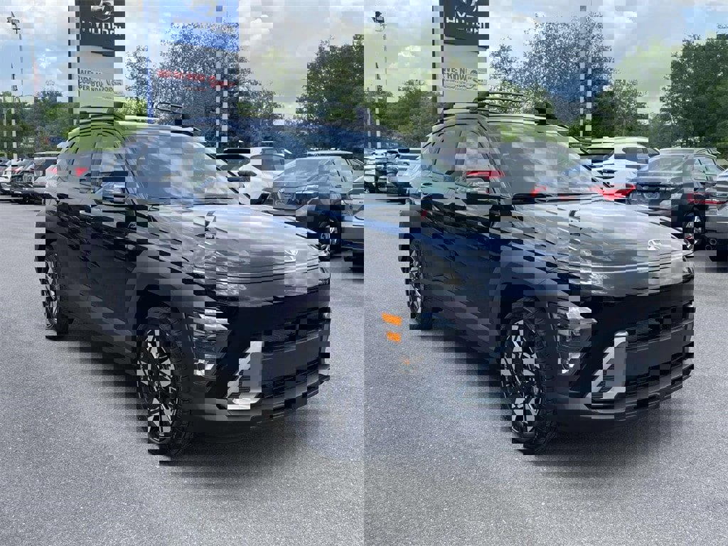 New 2025 Hyundai Kona SEL image 5