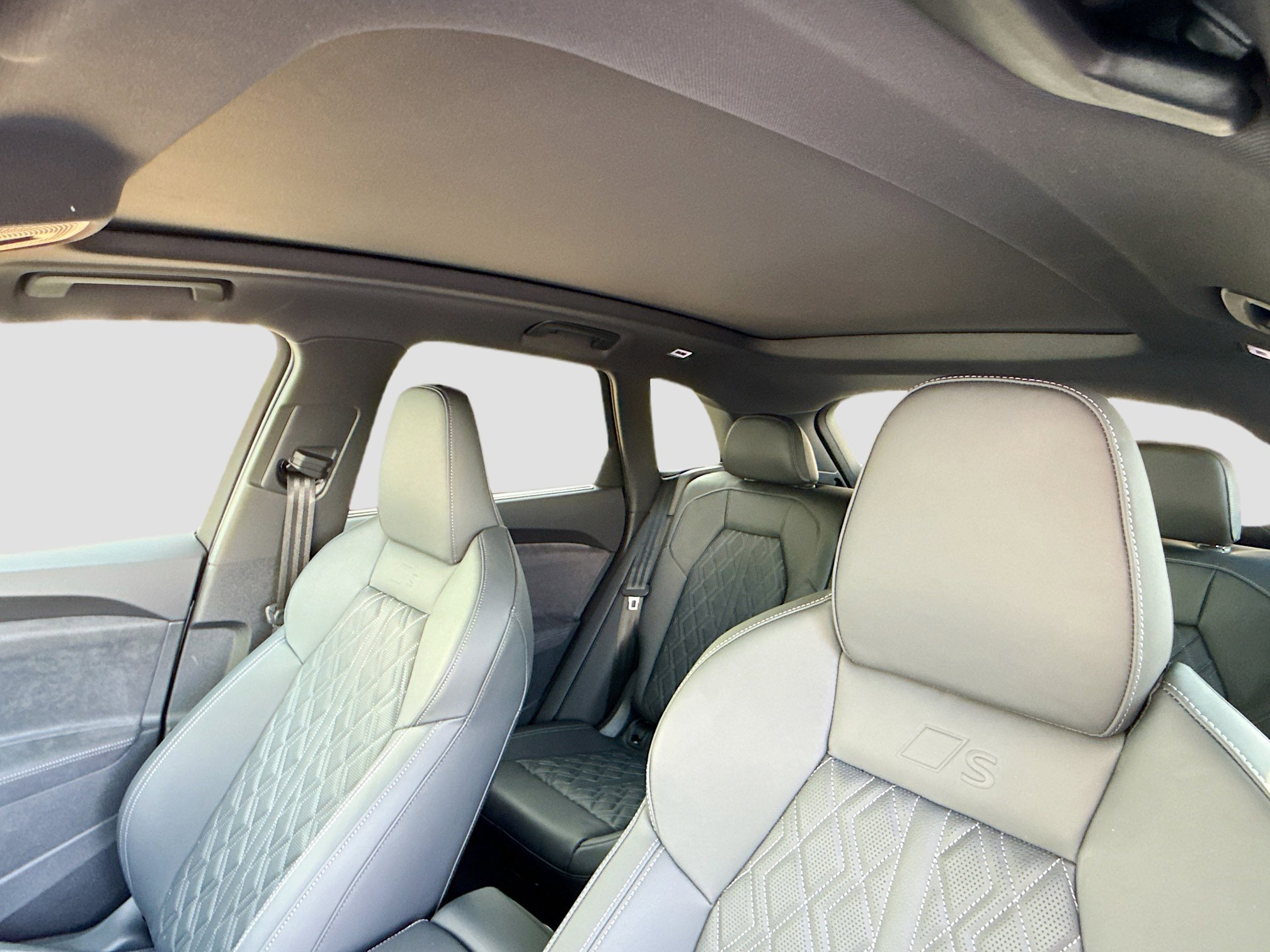 New 2025 Audi SQ5 Premium Plus image 25