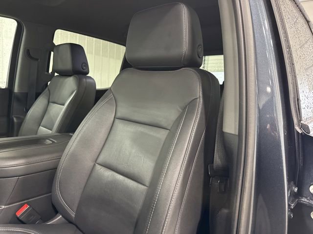 Used 2021 Chevrolet Silverado 1500 RST w/ All Star Edition Plus AWD/4WD image 22