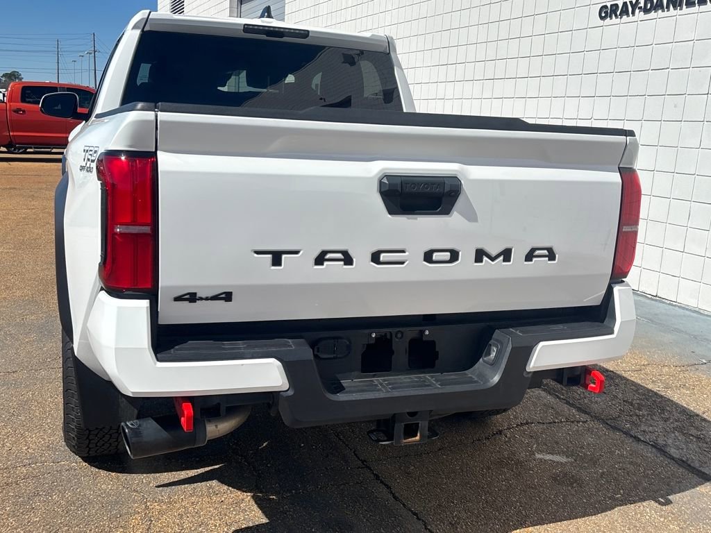Used 2024 Toyota Tacoma TRD Off-Road image 29