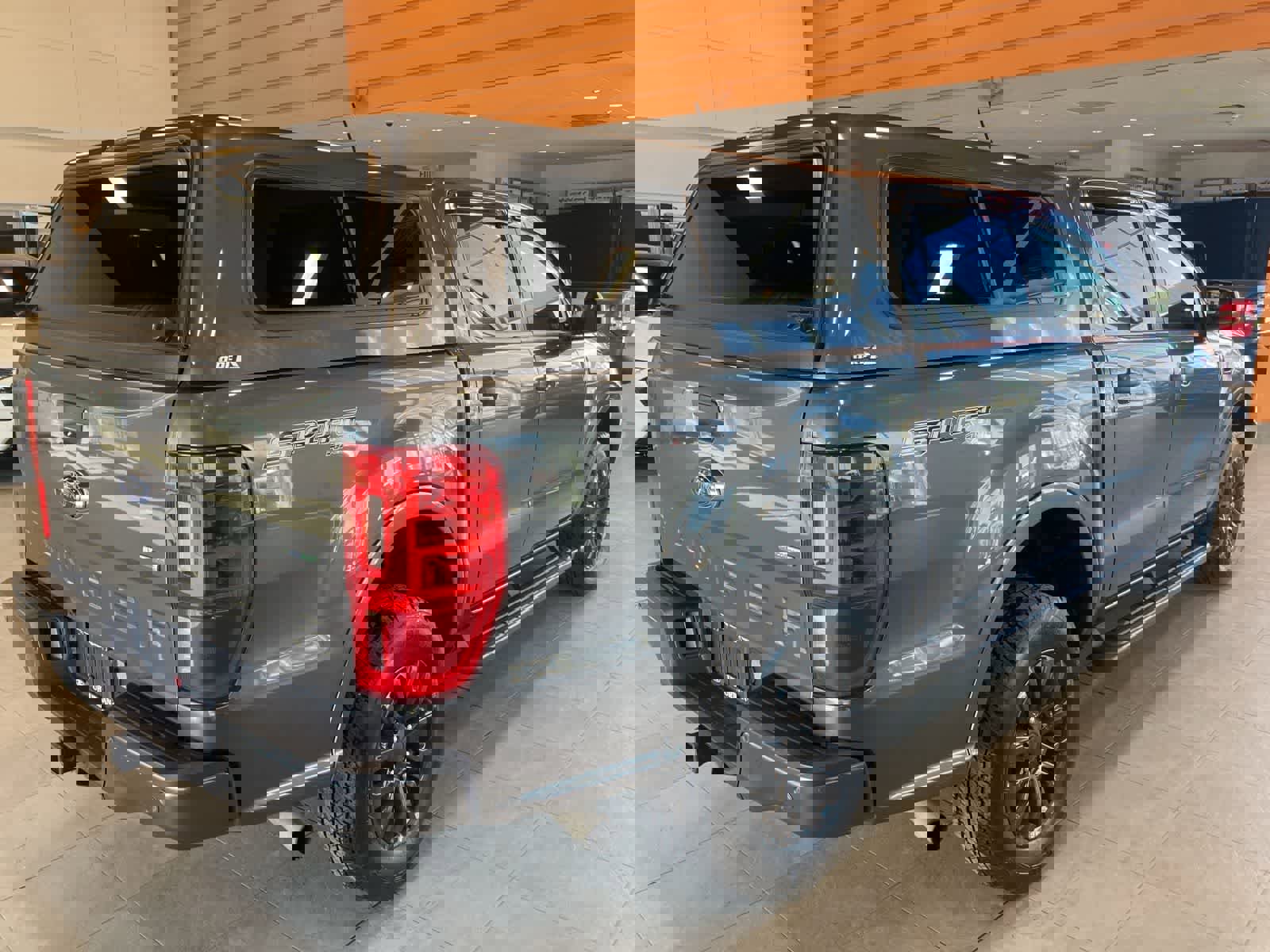 Certified 2019 Ford Ranger XLT w/ Equipment Group 302A Luxury AWD/4WD image 5