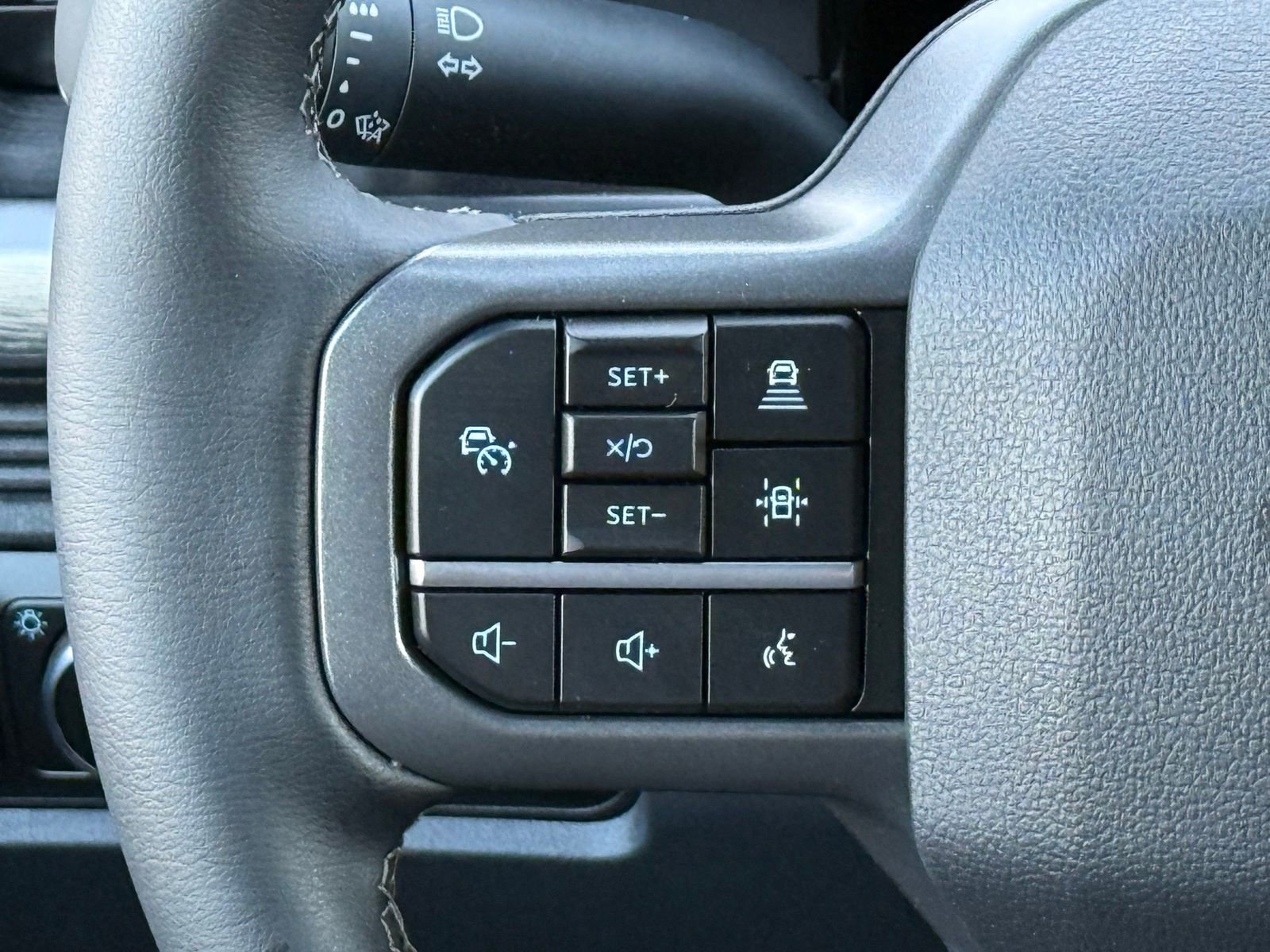 New 2026 Ford F250 4x4 Crew Cab Super Duty image 38