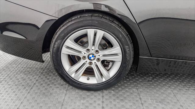 Used 2017 BMW 330i xDrive Sedan AWD/4WD image 33