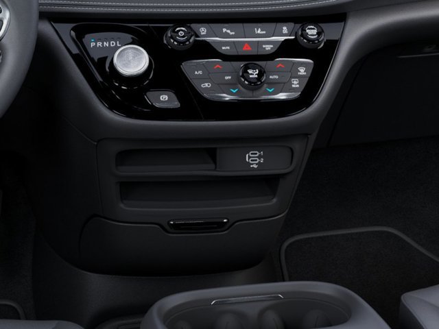 New 2027 Chrysler Pacifica Select FWD image 24