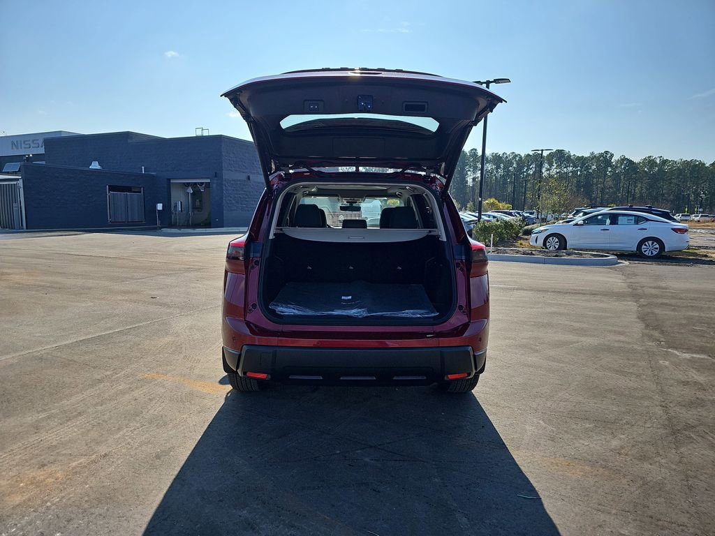 New 2026 Nissan Rogue Dark Armor FWD image 16
