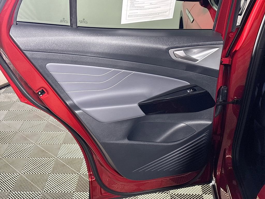 Used 2023 Volkswagen ID.4 S image 20