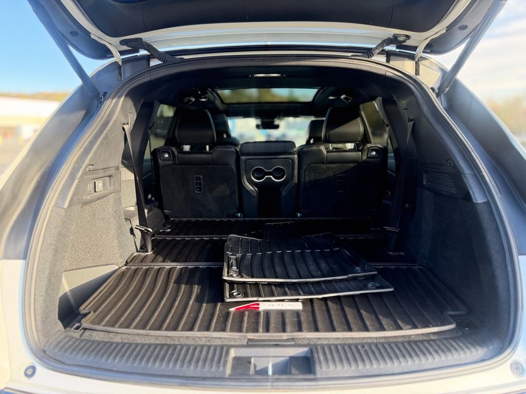 Used 2022 Acura MDX A-Spec AWD/4WD image 6