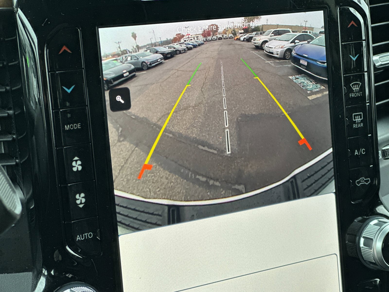 Used 2024 RAM 2500 Laramie image 19