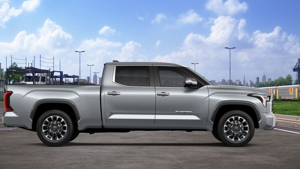 New 2026 Toyota Tundra Limited AWD/4WD image 12