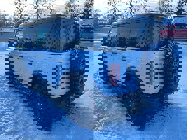 New 2025 Ford Bronco Outer Banks image 4