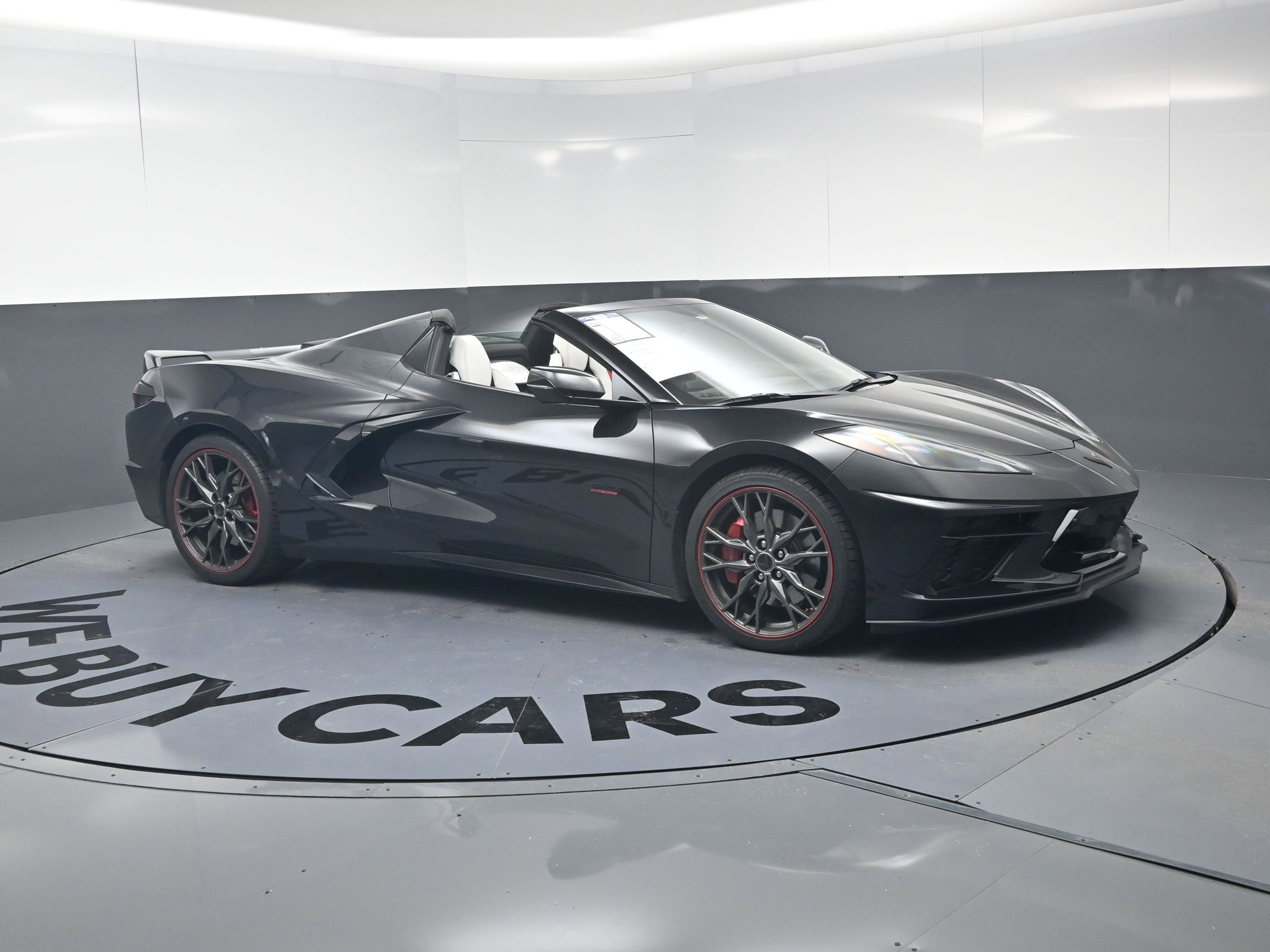 Used 2023 Chevrolet Corvette Stingray Premium Conv w/ Z51 Performance Package image 2