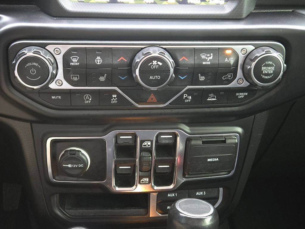 Used 2022 Jeep Gladiator Overland AWD/4WD image 20