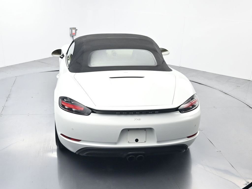 Certified 2017 Porsche 718 Boxster RWD image 34