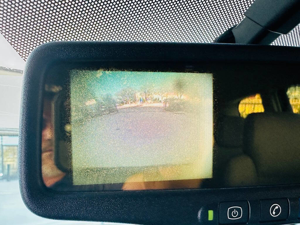 Used 2009 Chevrolet Traverse LT image 26