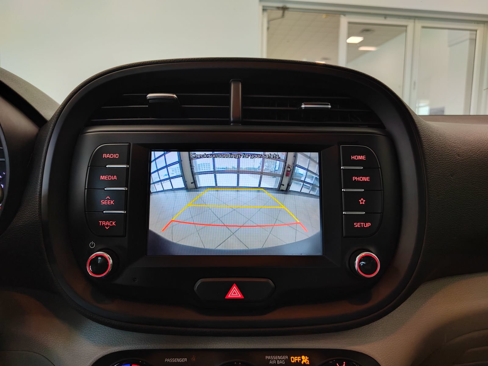 Used 2020 Kia Soul LX FWD image 21