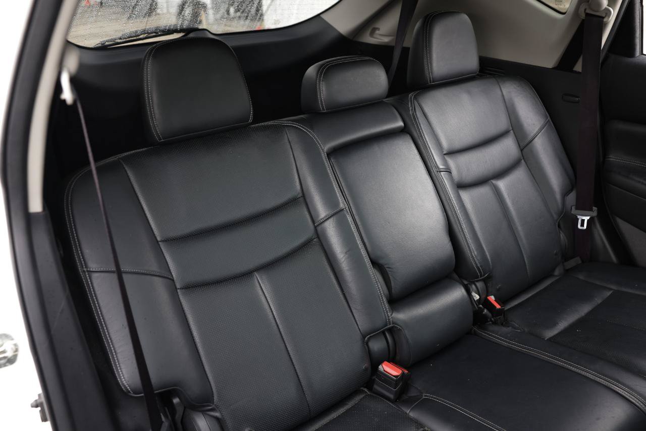 Used 2015 Nissan Murano S FWD image 14