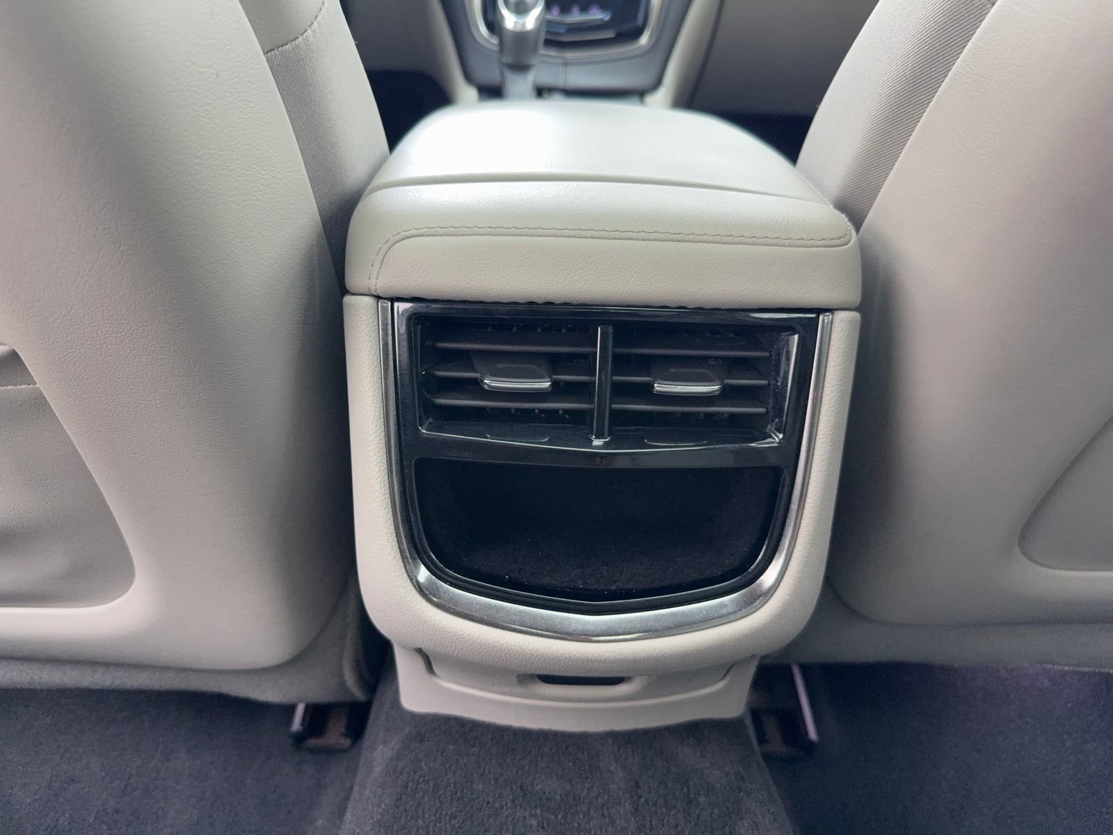 Used 2019 Cadillac CTS Sedan RWD image 36