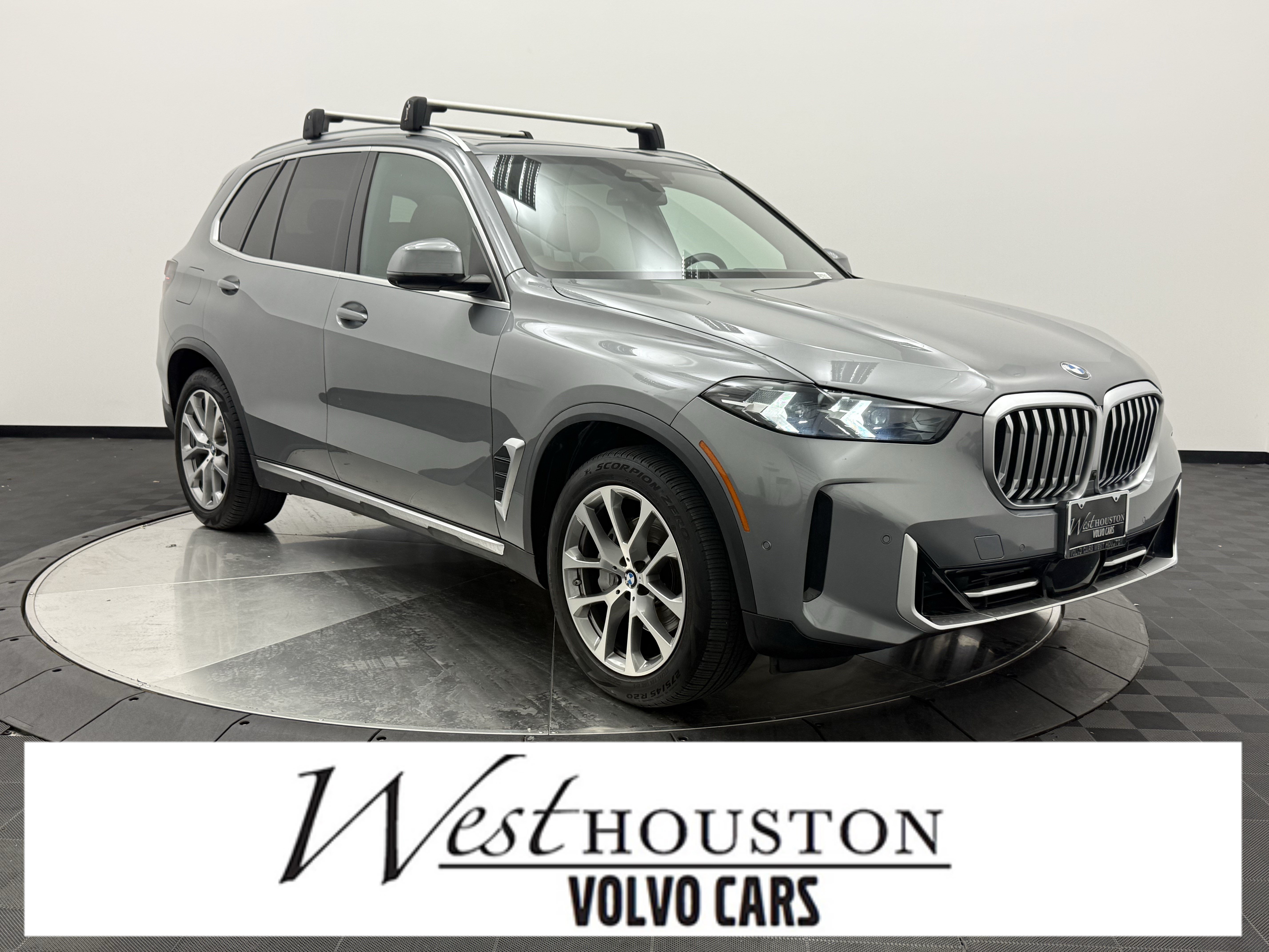 Used 2024 BMW X5 sDrive40i w/ Parking Assistance Package
