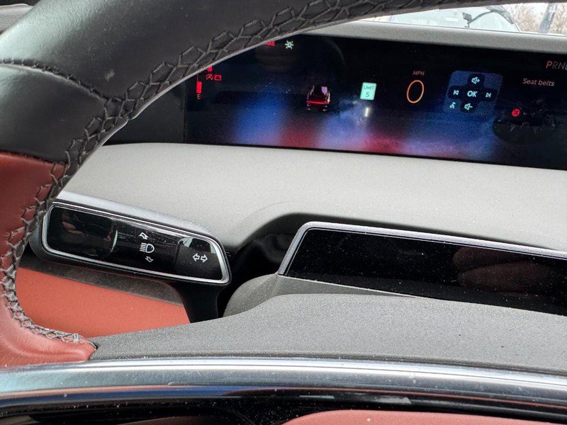 Certified 2024 Lincoln Nautilus Black Label image 20