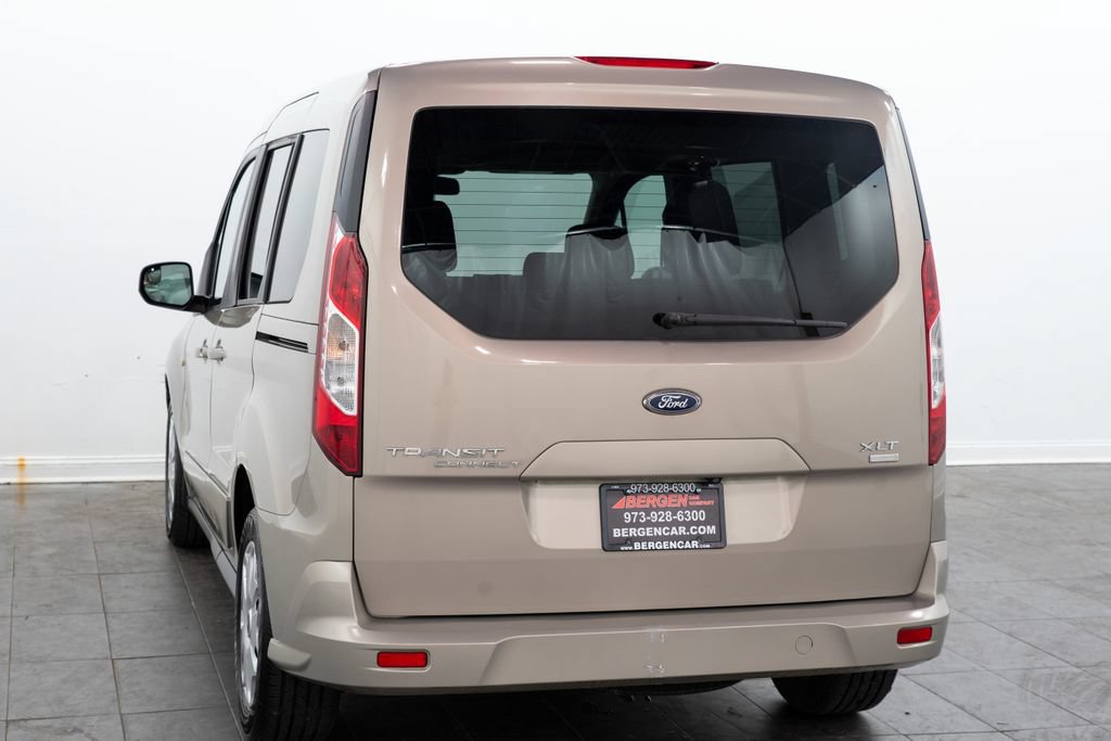 Used 2016 Ford Transit Connect XLT FWD image 9
