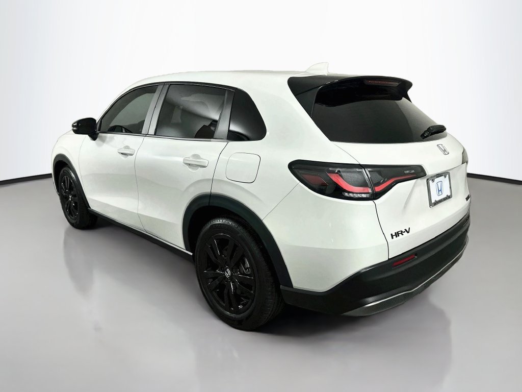 Certified 2026 Honda HR-V Sport image 7