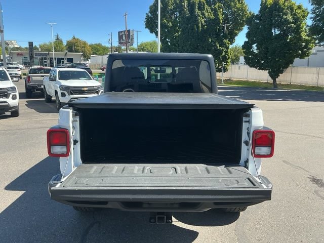 Used 2022 Jeep Gladiator Sport AWD/4WD image 7