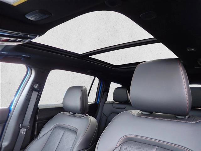 New 2026 Jeep Cherokee Overland image 13