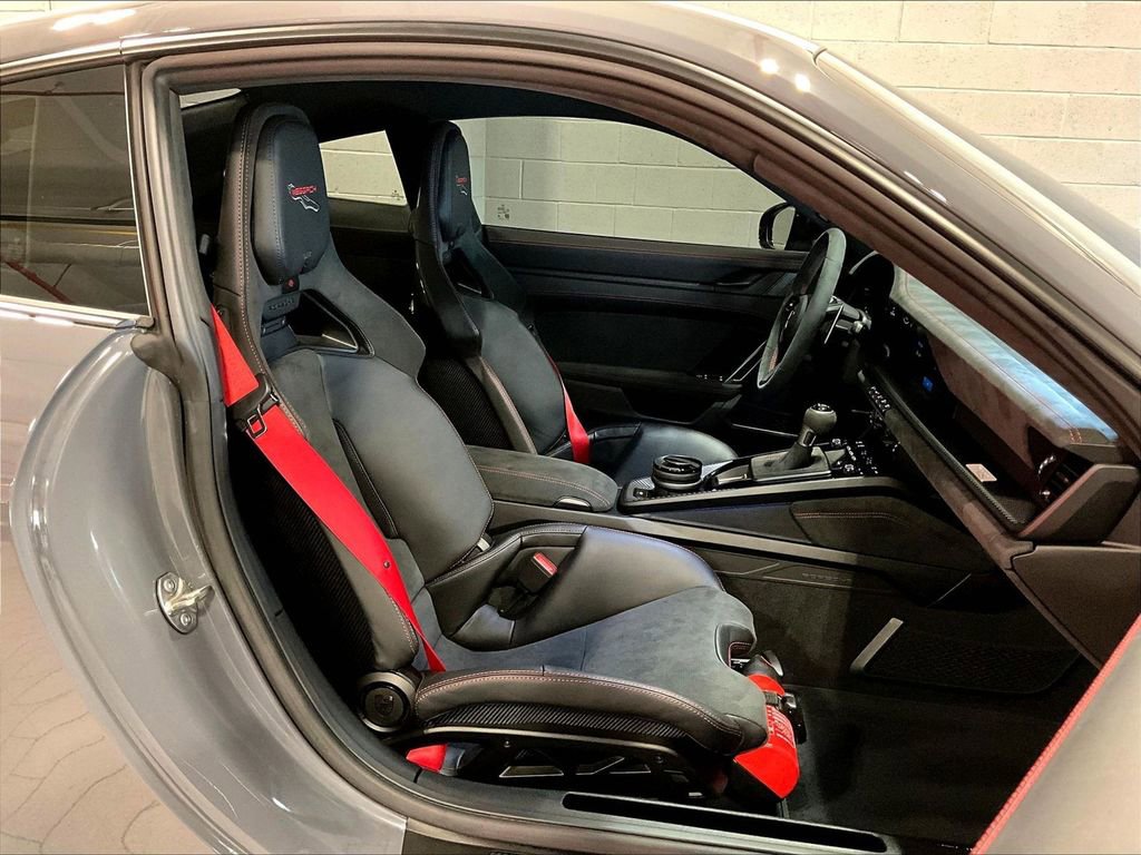 Used 2026 Porsche 911 GT3 image 12